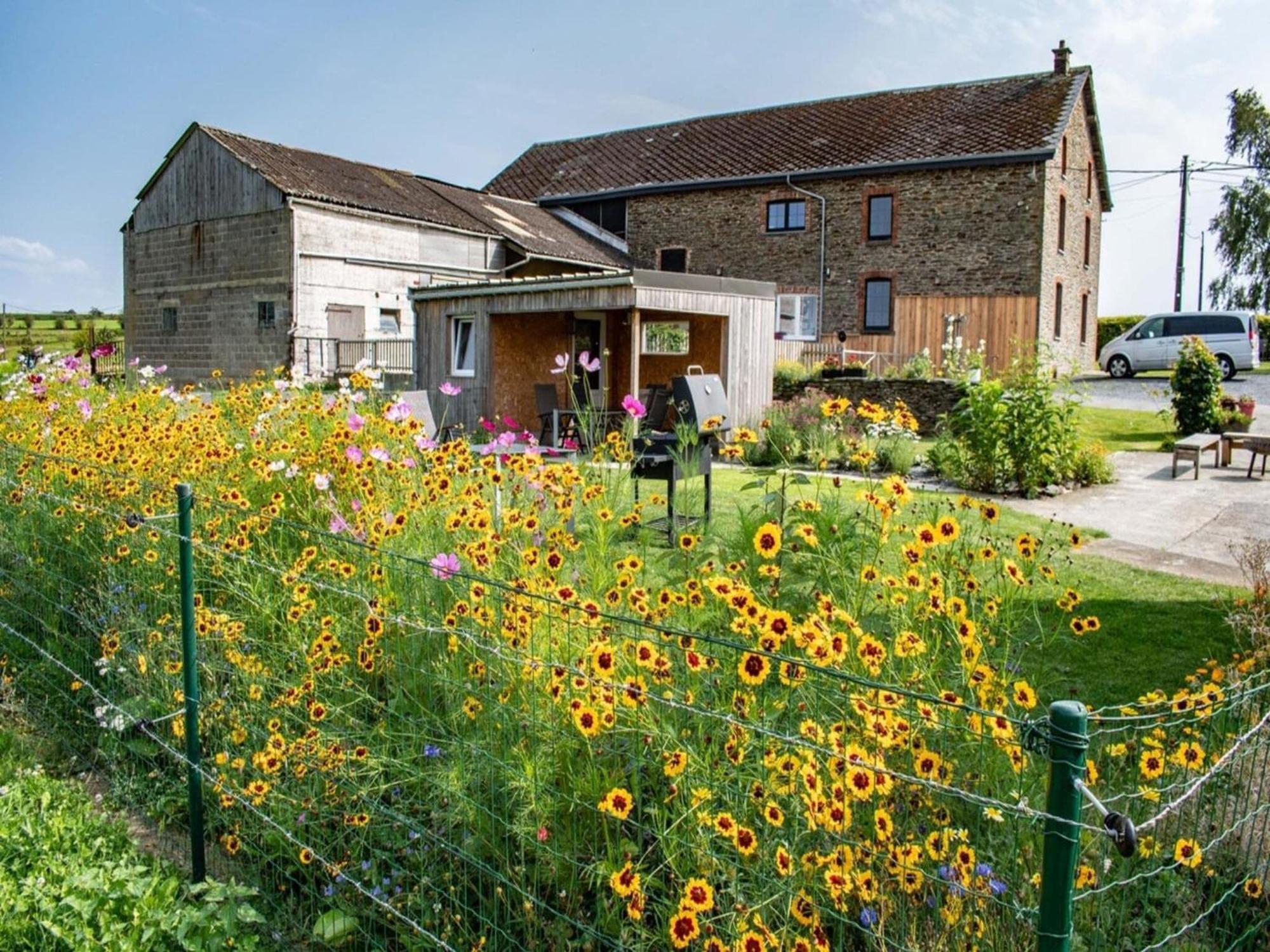 Pretty Farmhouse In Houffalize With Courtyard 외부 사진